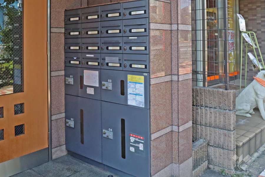 宅配ボックス