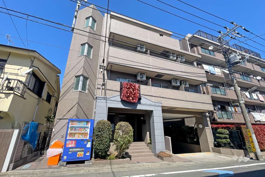 ロイヤルアメニティー南馬込の外観（南西側から）