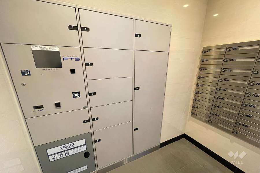 宅配ボックスと共用ポスト