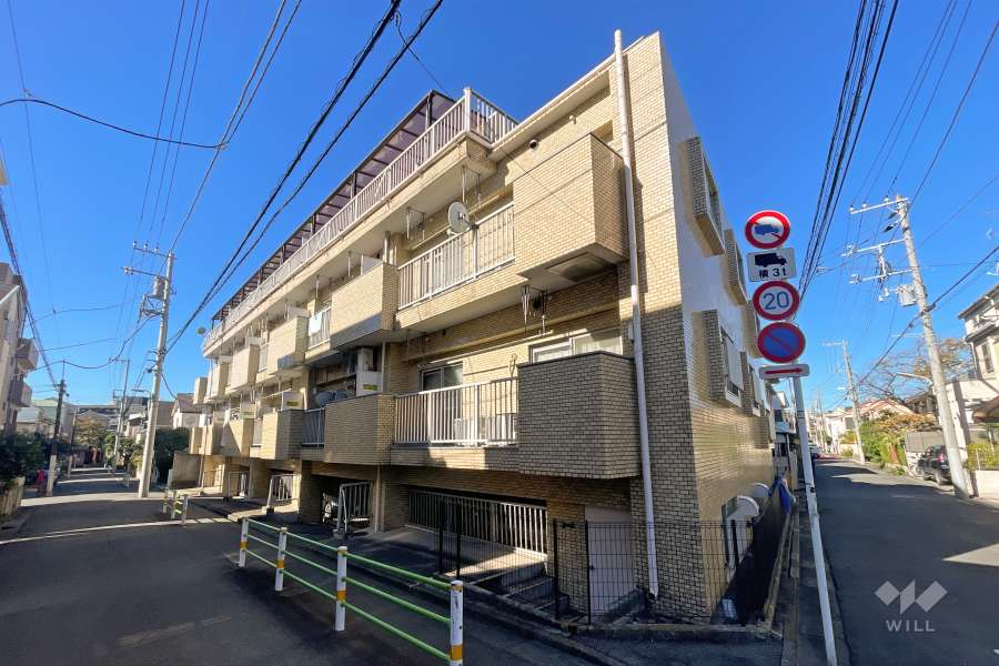南馬込ヒミコマンションの外観（東側から）