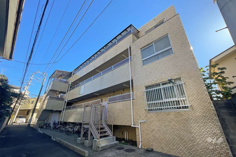 南馬込ヒミコマンションの外観（西側から）