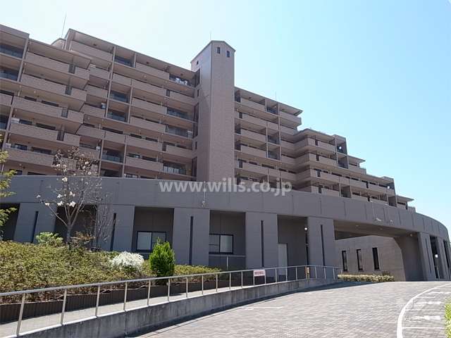 コート甲子園南1番館の外観（北側から）
