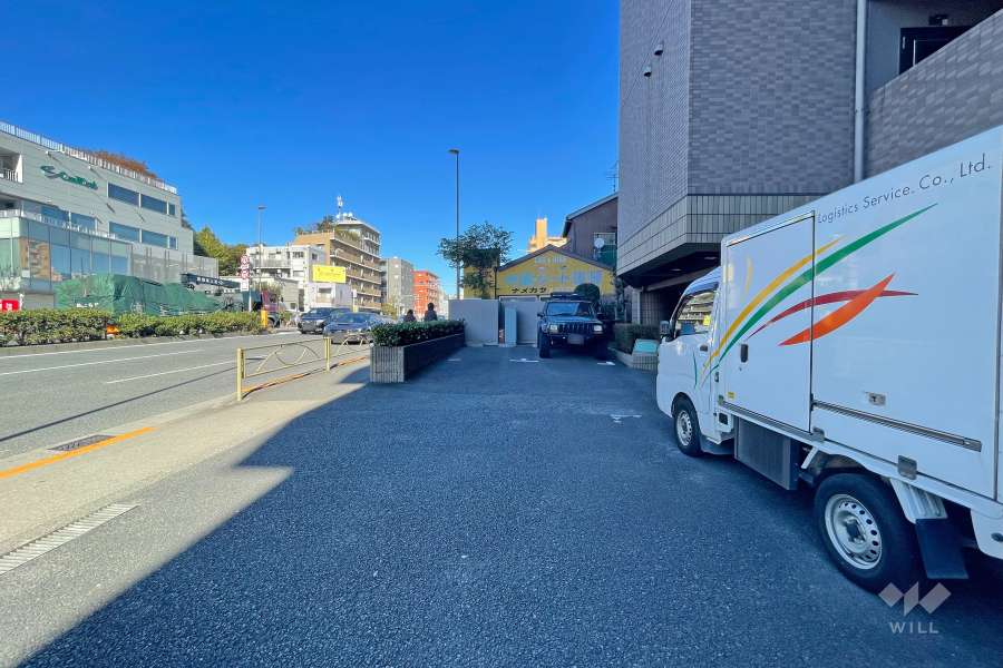 敷地内駐車場（屋外平面式）