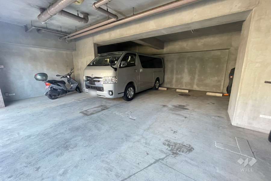 敷地内駐車場（屋内平面式）
