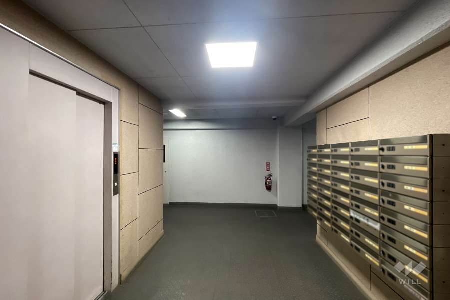 エントランスホール