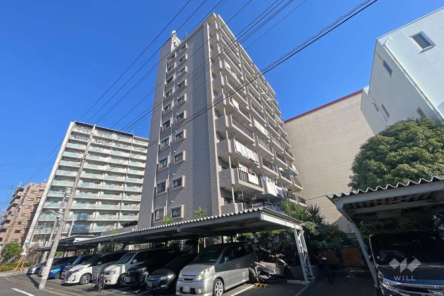 グランイーグル多摩川緑地２の外観（南西側から）