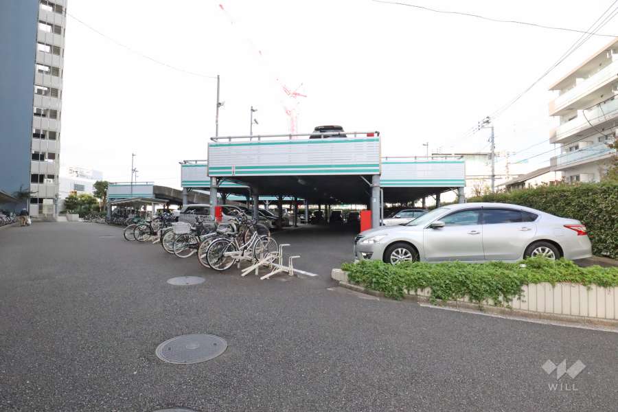 敷地内駐車場（屋外平面式・屋内平面式）