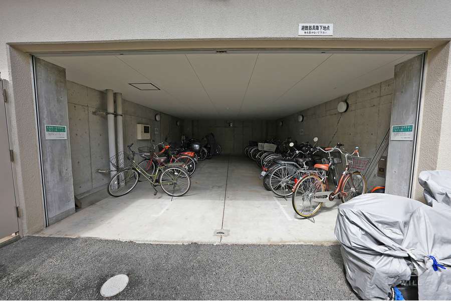 駐輪場