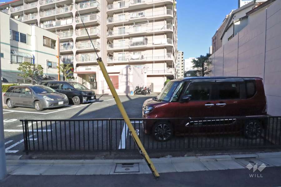 敷地内駐車場（屋外平面式）