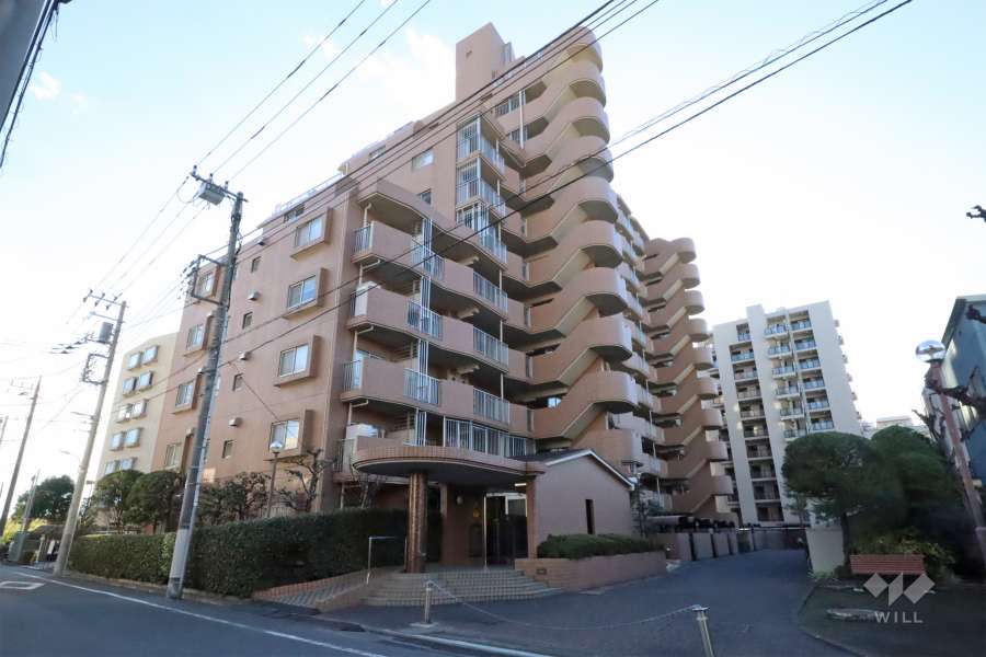 メイツ多摩川緑地の外観(北東側から)