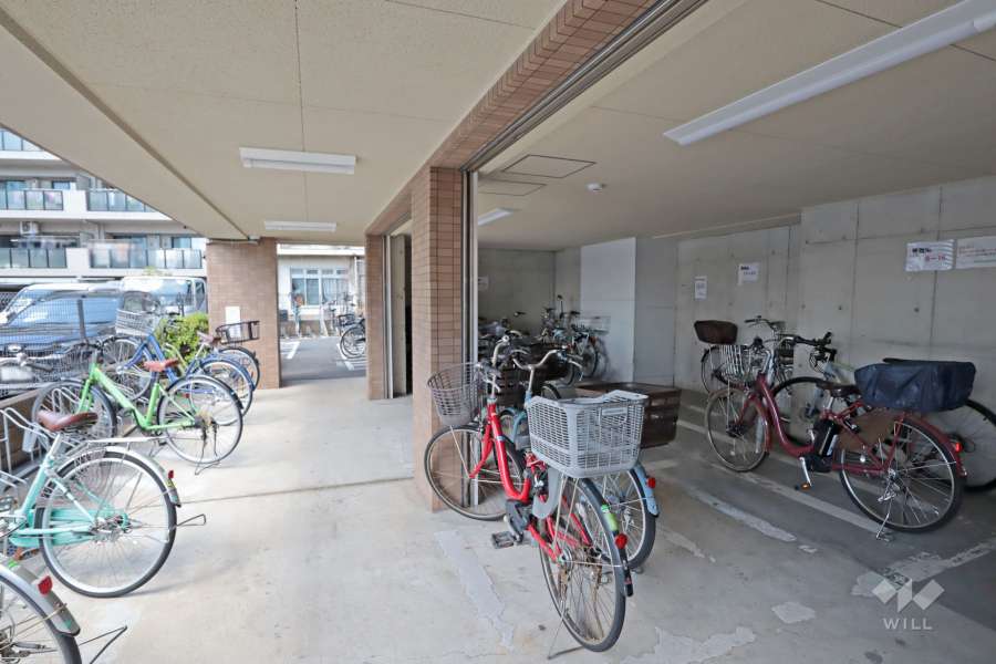 駐輪場　