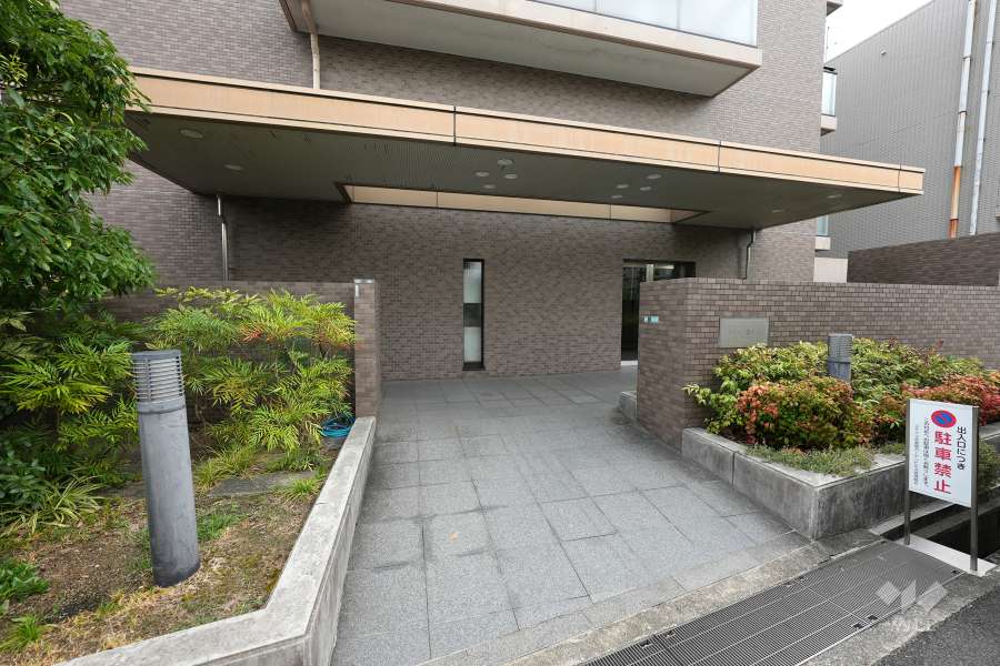 エントランスアプローチ