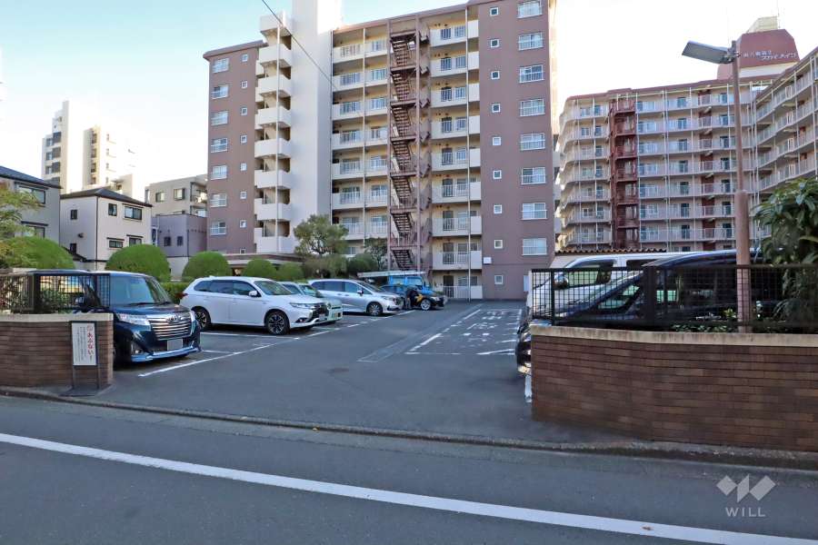 敷地内駐車場（屋外平面式）