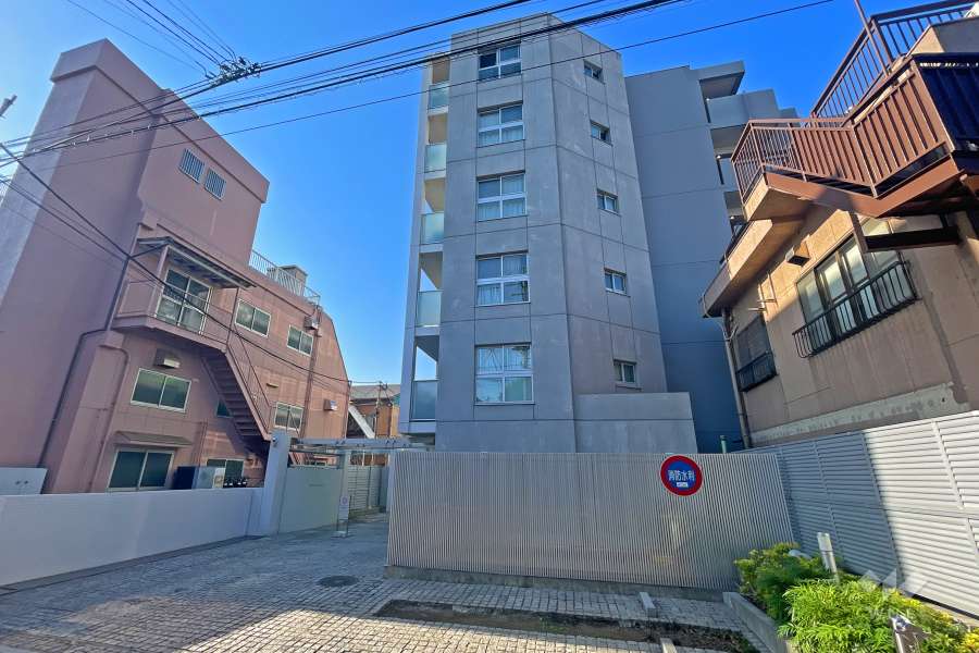 エルミタージュ蒲田南の外観（東側から）