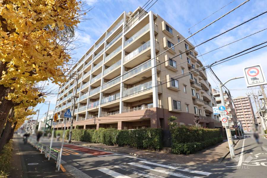 グリーンブリーズ萩中パークウィングの外観（南東側から）