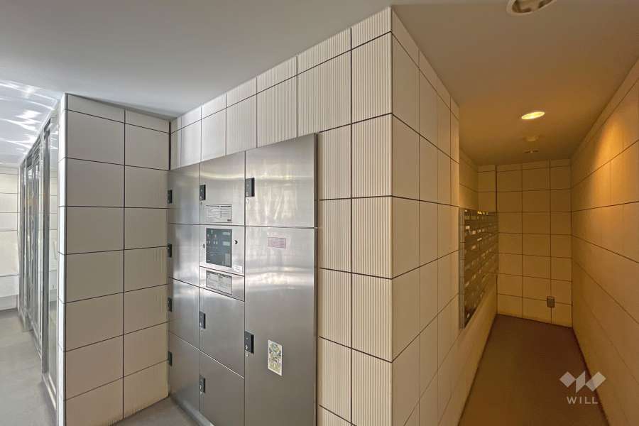 共用ポストと宅配ボックス