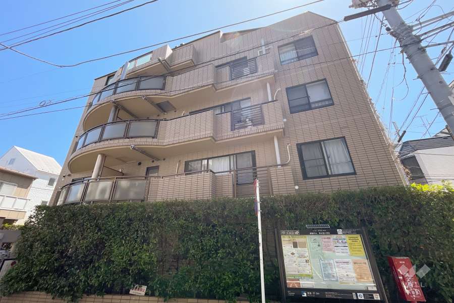 朝日プラザ大岡山の外観（南西側から）