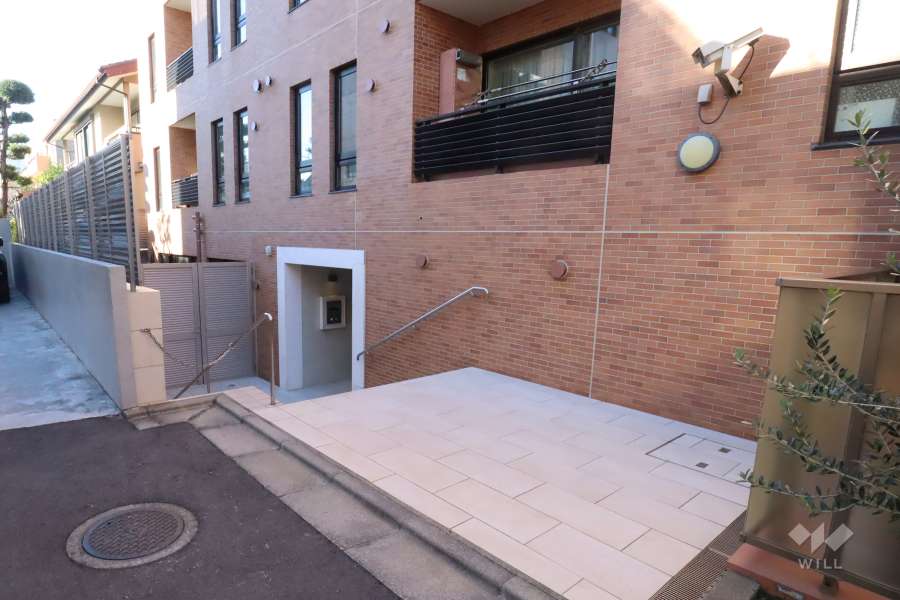 エントランスアプローチ