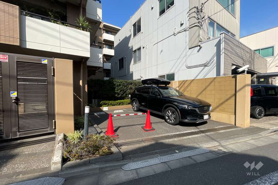 敷地内駐車場（屋外平面式）