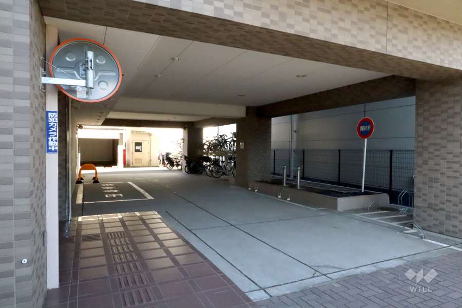 来客用駐車場、駐輪場