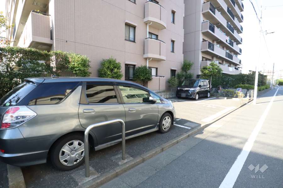 敷地内駐車場（屋外平面式）