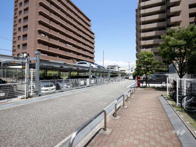 敷地内駐車場（屋外機械式）