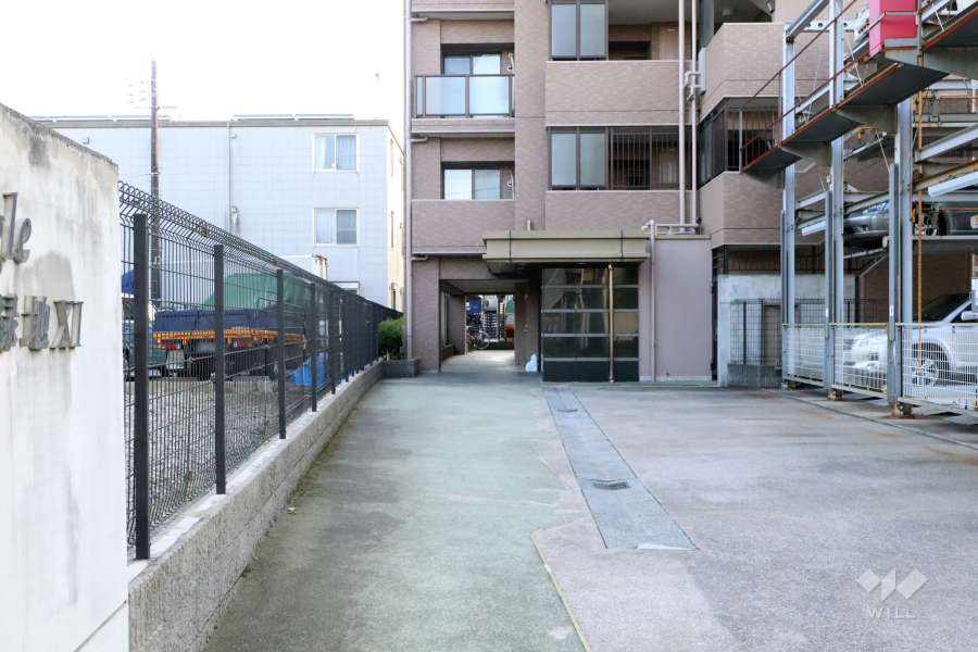 エントランスアプローチ