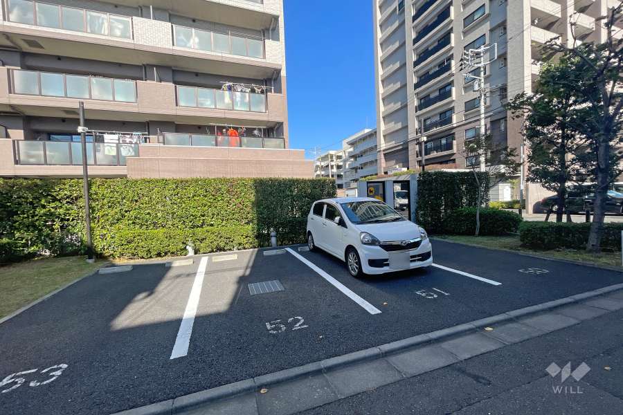敷地内駐車場（屋外平面式）