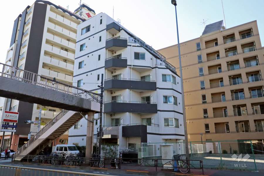 プレールドゥーク多摩川の外観（北東側から）