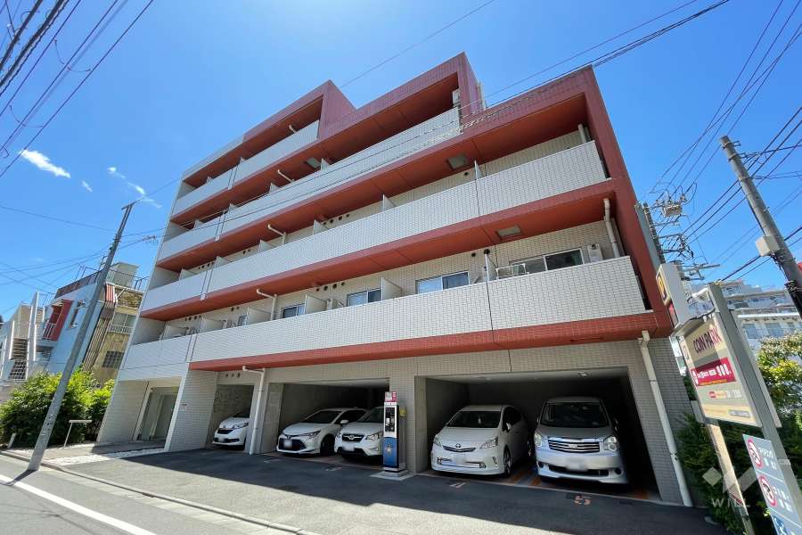 クレイシア矢口の外観（北東側から）