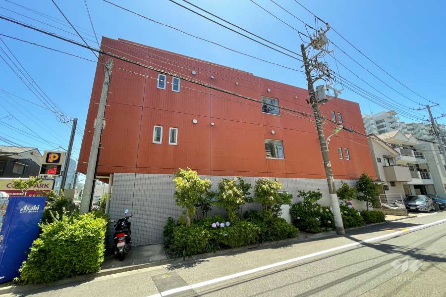 クレイシア矢口の外観（北東側から）