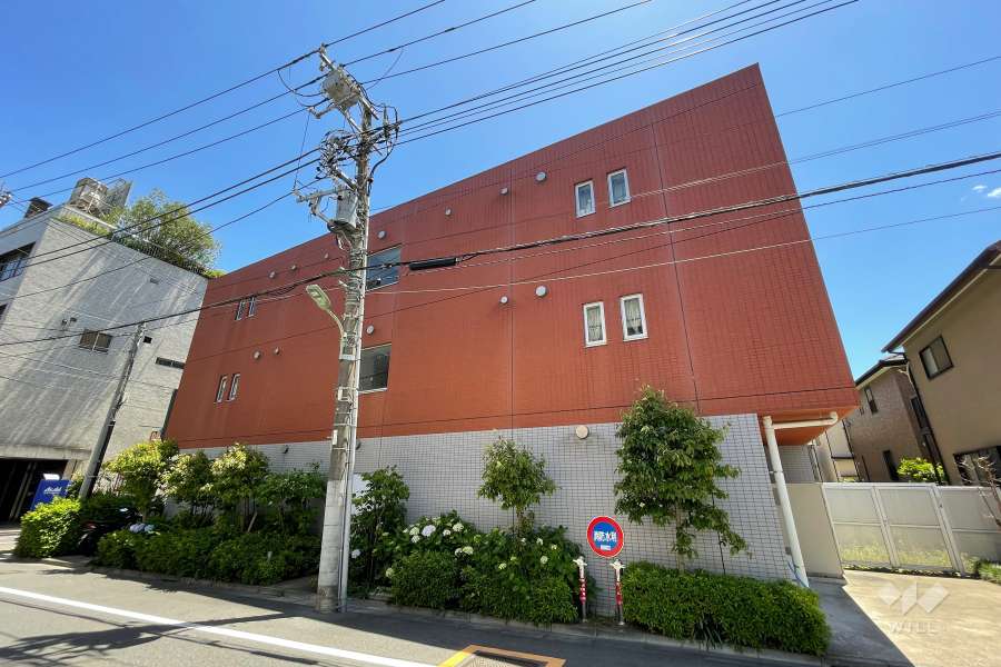 クレイシア矢口の外観（北西側から）