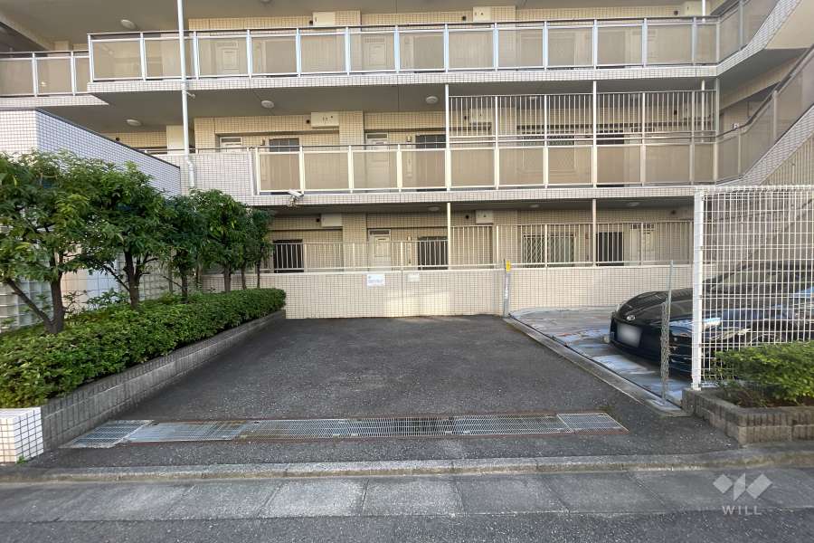 敷地内駐車場（屋外機械式）