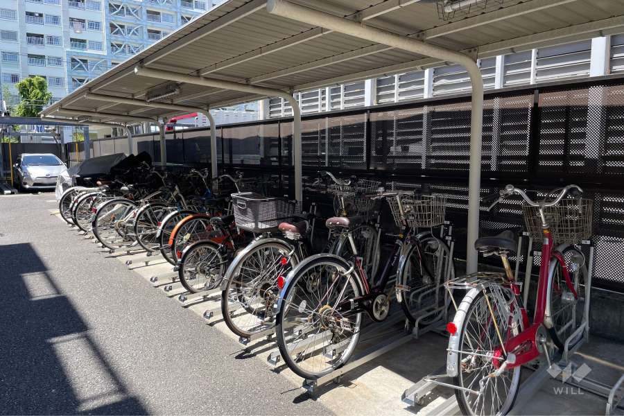 駐輪場（屋根あり）