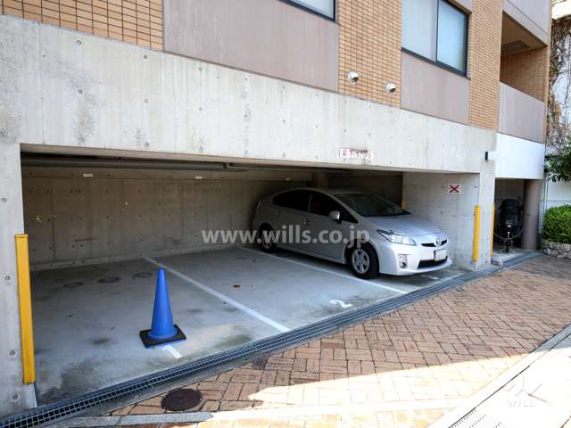 敷地内駐車場（屋内平面式）