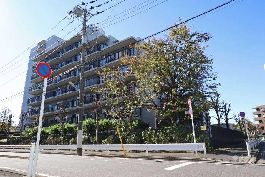 多摩川ハウスの外観（北東側から）