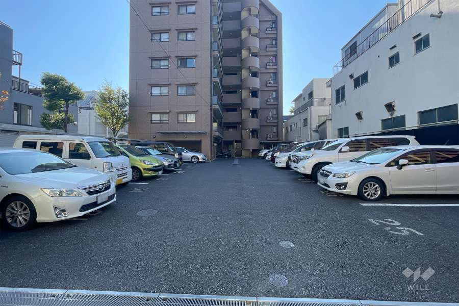 敷地内駐車場（屋外平面式）
