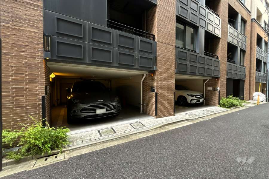 敷地内駐車場（屋内平面式）