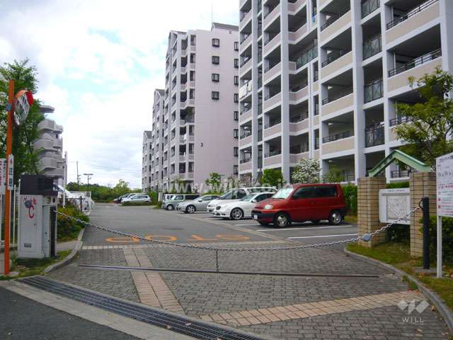 敷地の各所に公園が設けられています。