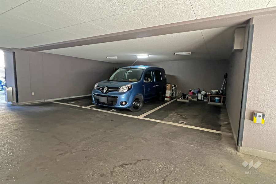敷地内駐車場（屋内平面式）