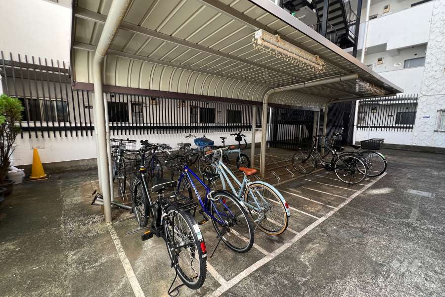 駐輪場・バイク置場
