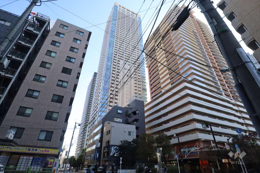 キャピタルゲートプレイスザ・タワーの外観(西側から)　