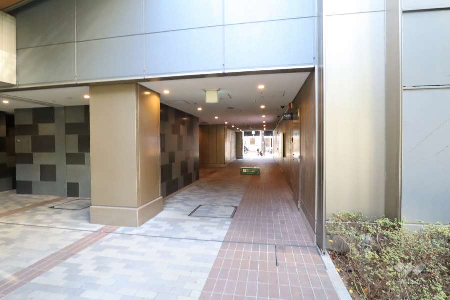 駐輪場の出入り口