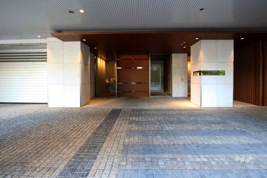 エントランスアプローチ