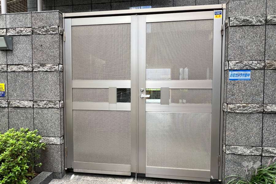 駐輪場の出入り口