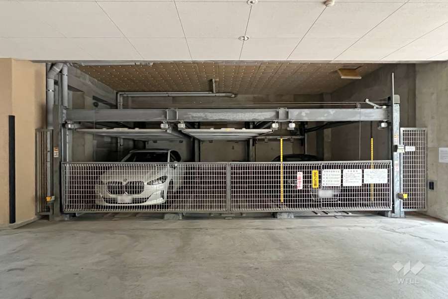 敷地内駐車場（屋内機械式）