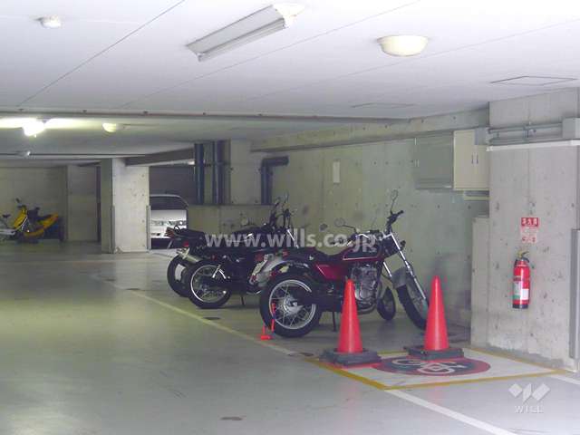 バイク置場