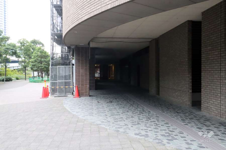 エントランスアプローチ
