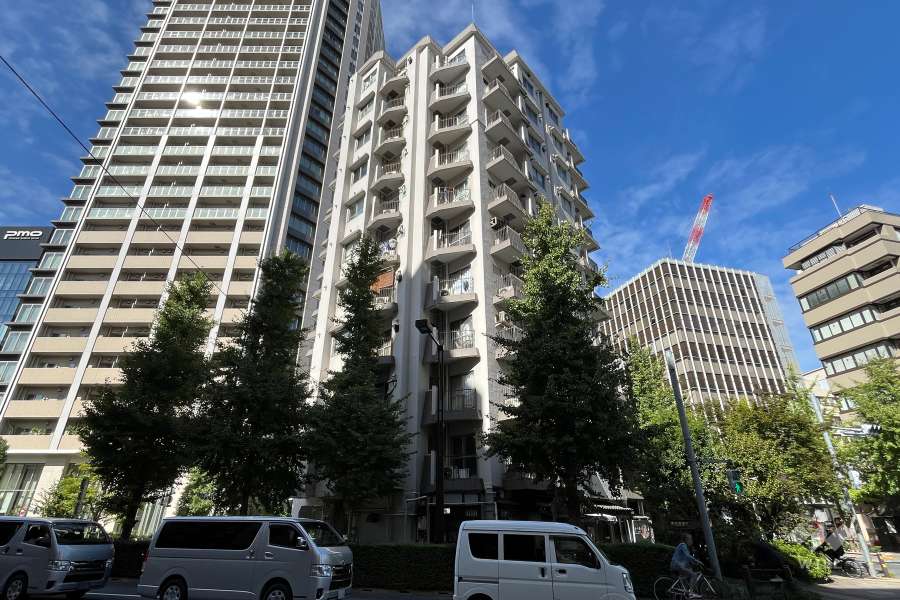 八丁堀東豊エステートの外観（南東側から）