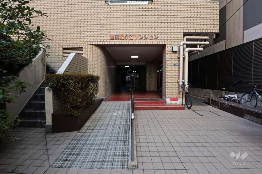 エントランスアプローチ